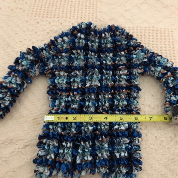 Top - Picture 3 of 3